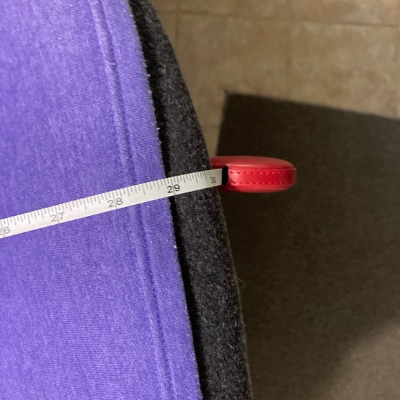 BENCH jacket purple. Authentic - Picture 9 of 10